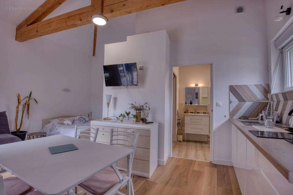 Maison à ROSIERES-AUX-SALINES