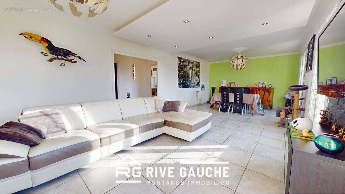 Maison à SALAISE-SUR-SANNE