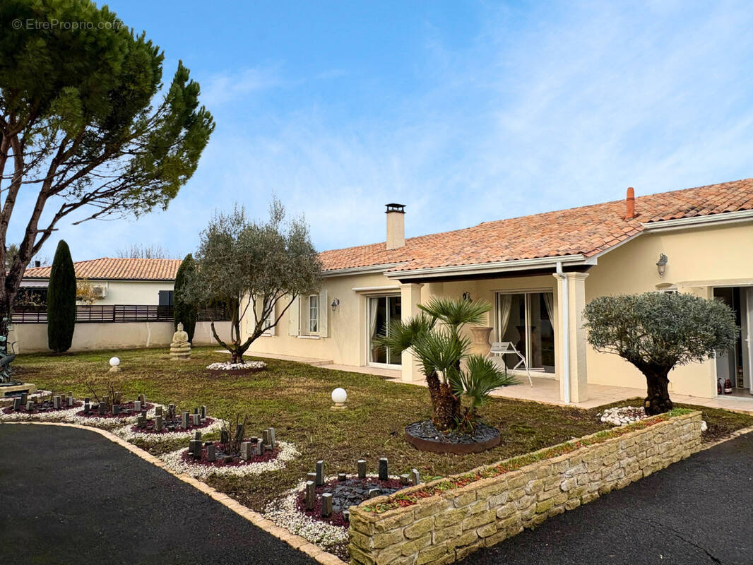 Maison à CHATEAUBERNARD