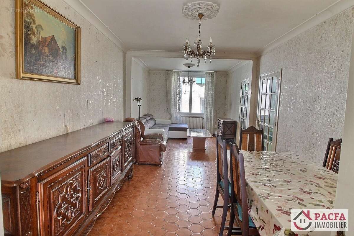 Maison à LACROUZETTE