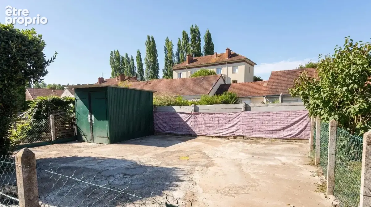 Maison louée à Saint Germain des Fossés - photo 11