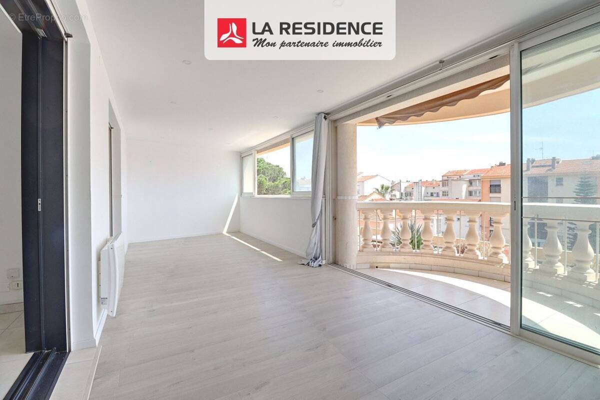 Appartement à FREJUS