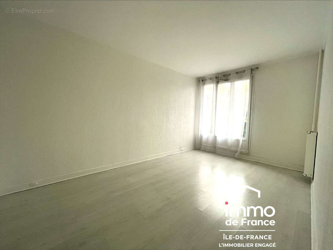 Appartement à ROSNY-SOUS-BOIS