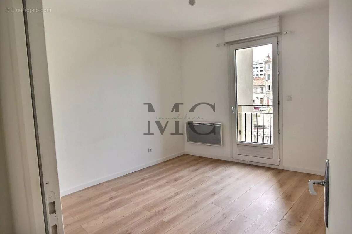 Appartement à MARSEILLE-10E
