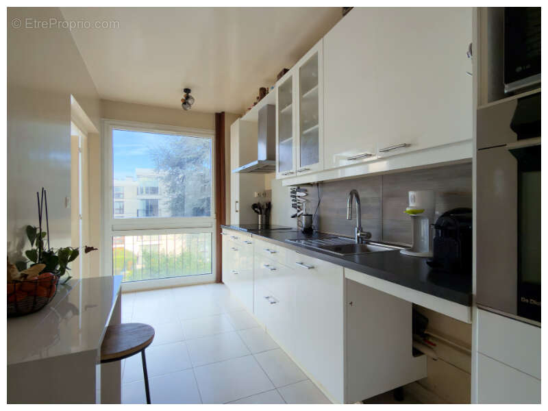 Appartement à FONTENAY-LE-FLEURY