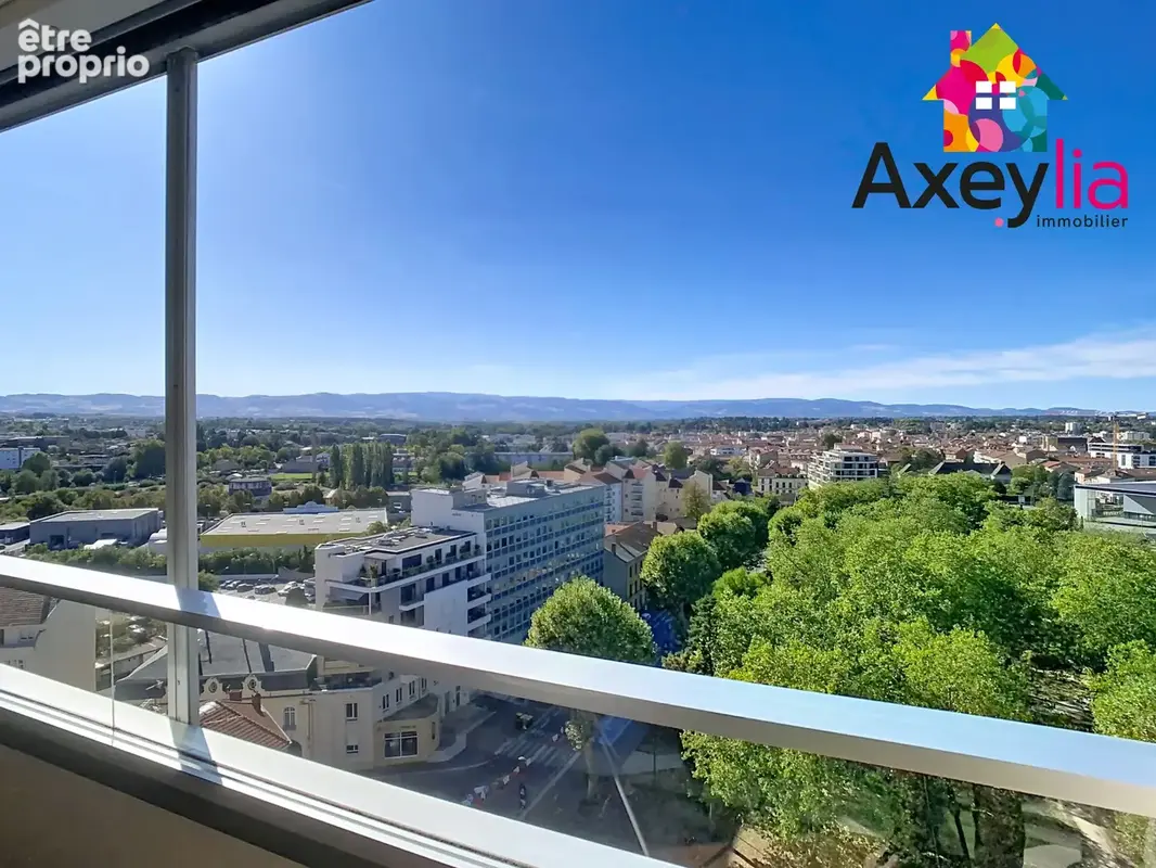 A vendre- roanne hyper centre- appartement t5 avec 2 caves et place de parking sécurisé - photo 13