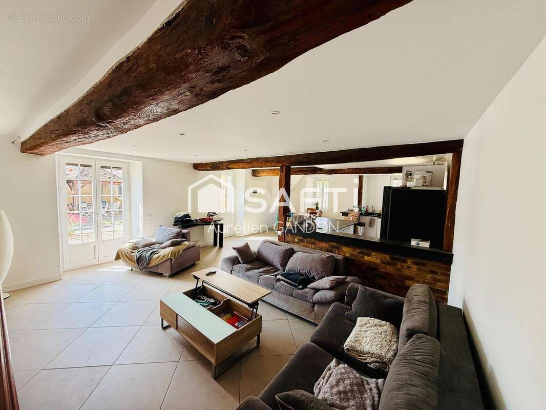 Photo 2 - Maison à THORIGNY-SUR-OREUSE