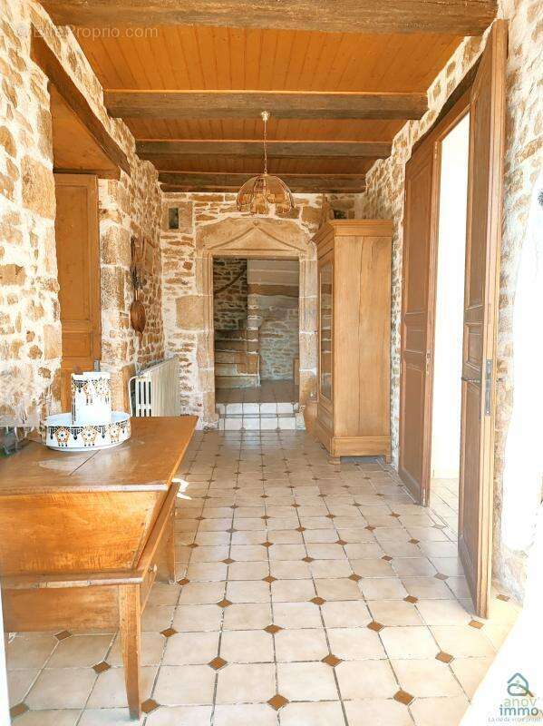 Maison à MAUPREVOIR