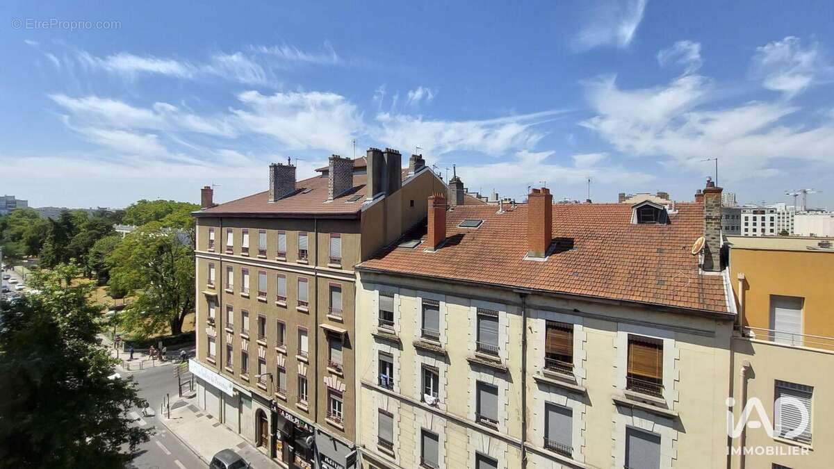Photo 2 - Appartement à VILLEURBANNE