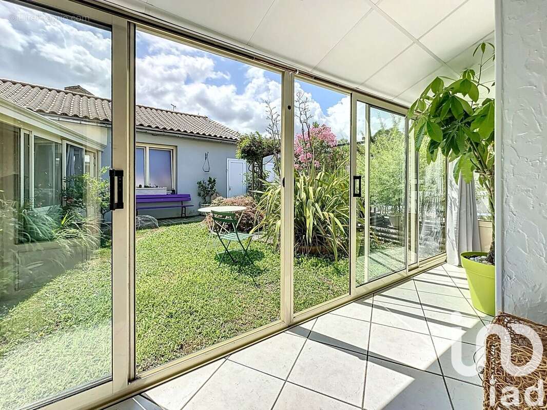 Photo 5 - Maison à MAUZE-SUR-LE-MIGNON