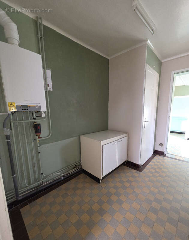 Maison à AULNOYE-AYMERIES