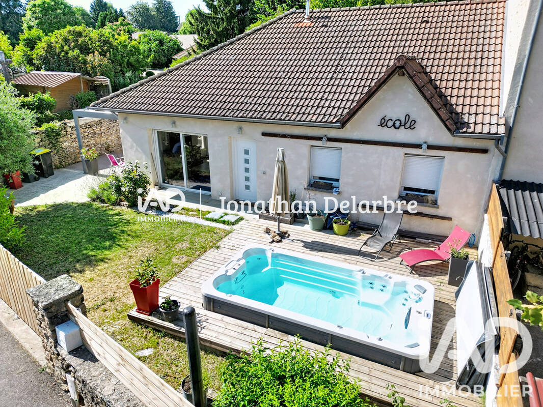 Photo 1 - Maison à SAINT-HILAIRE-DE-BRENS