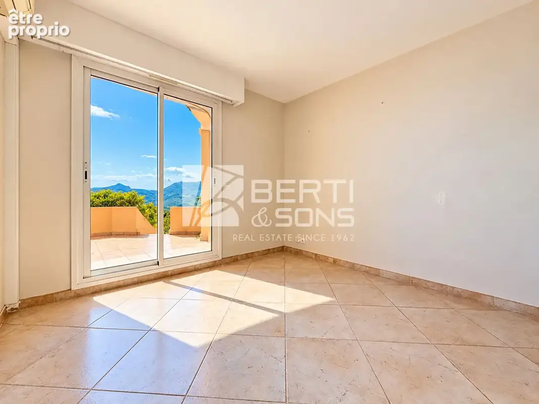 Exclusivite - mandelieu domaine le grand duc -  appartement 3 pieces rdj surélevé et jardin avec vue mer et esterel ! - photo 10