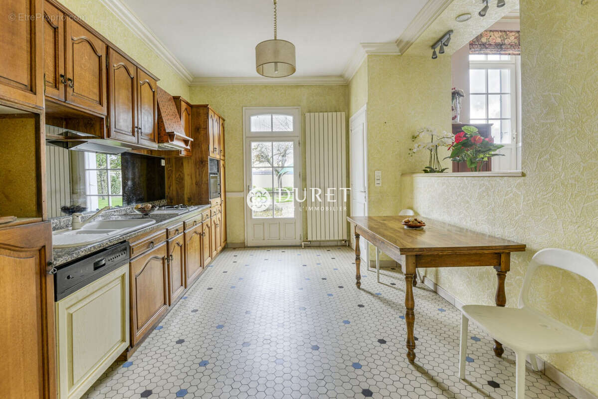 Maison à LES BROUZILS