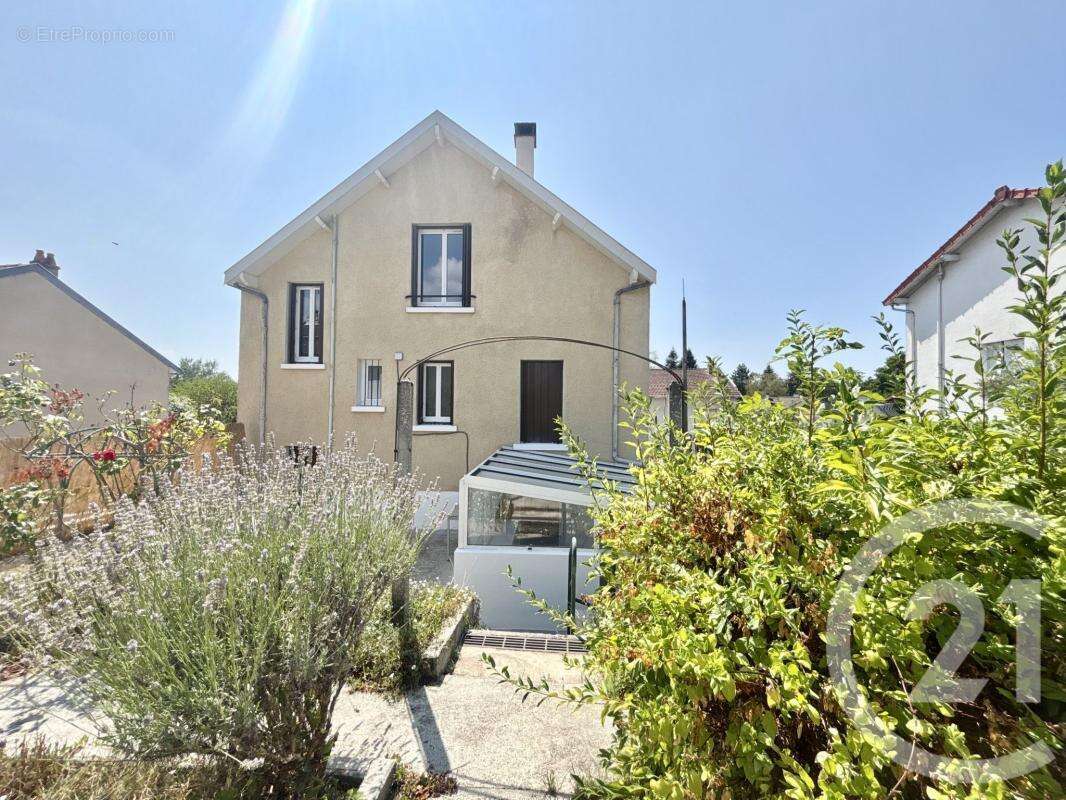 Maison 125 m² à Panazol  - photo 12
