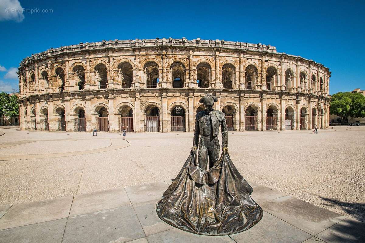 Maison à NIMES