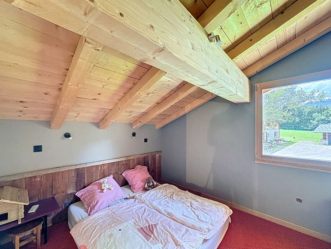 Les Gets - Chalet de 202 m2 - Environnement préservé et lumineux - photo 13
