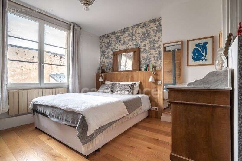 Appartement à VERSAILLES