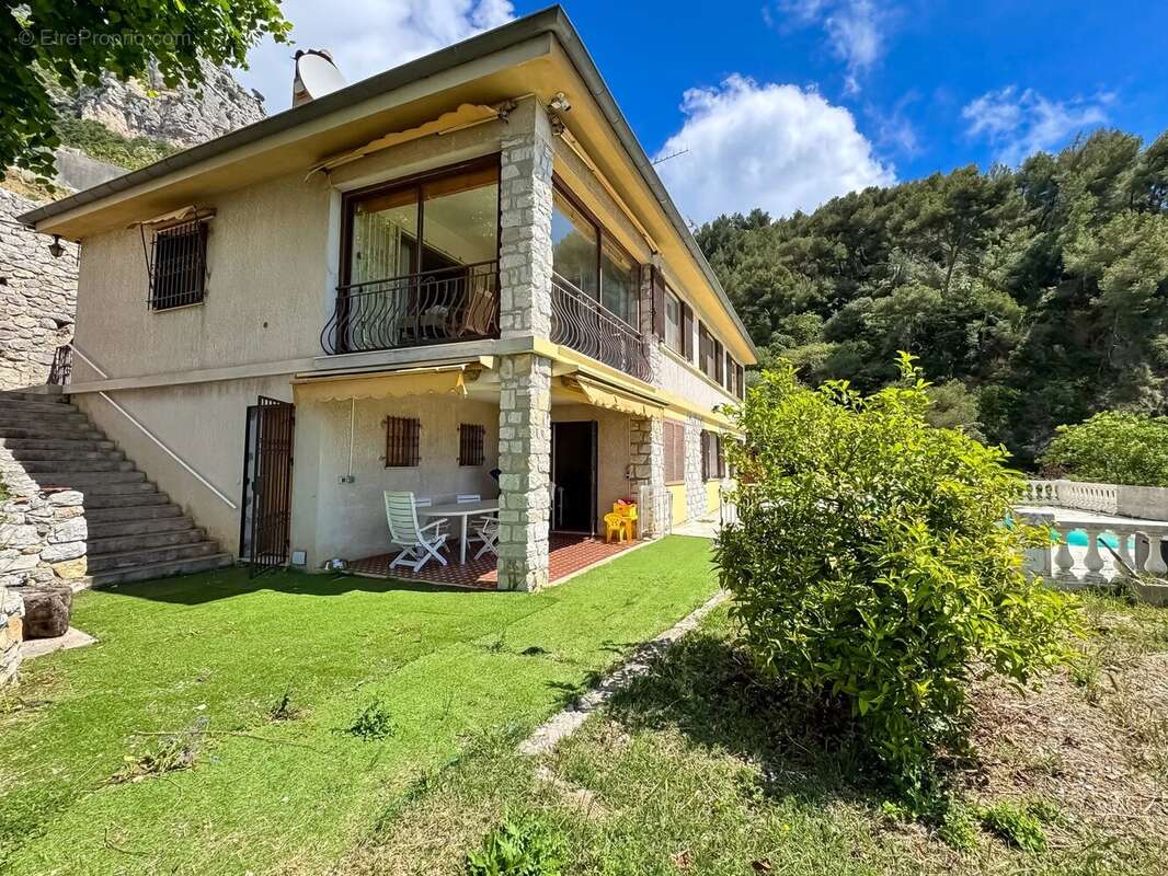 Maison à ROQUEBRUNE-CAP-MARTIN