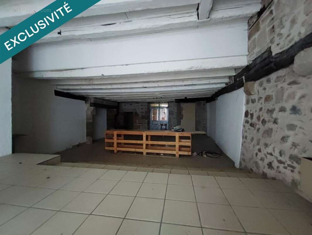 Photo 2 - Commerce à BORT-LES-ORGUES