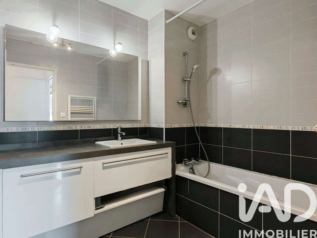 Photo 7 - Appartement à LYON-4E