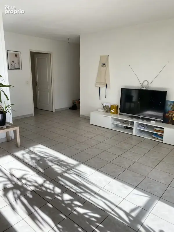 Appartement 65 m² à Valence  - photo 2