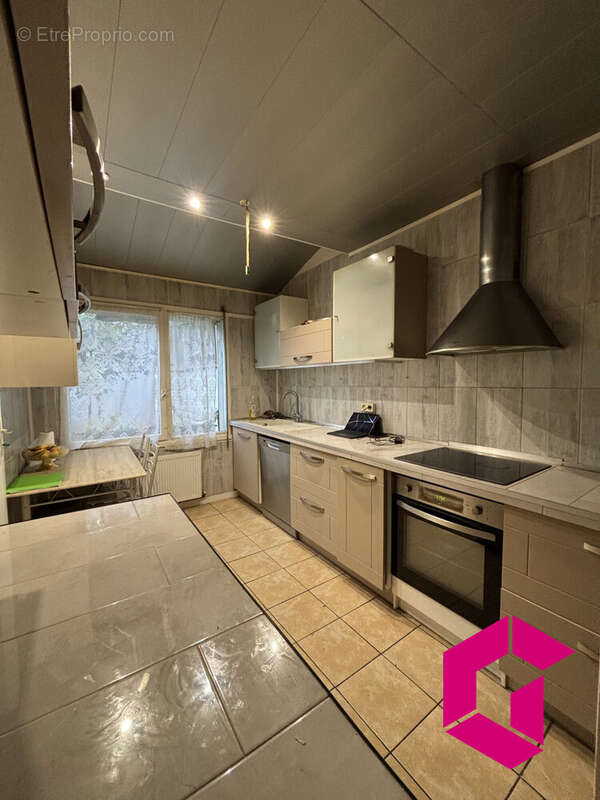 Maison à SAINT-ETIENNE