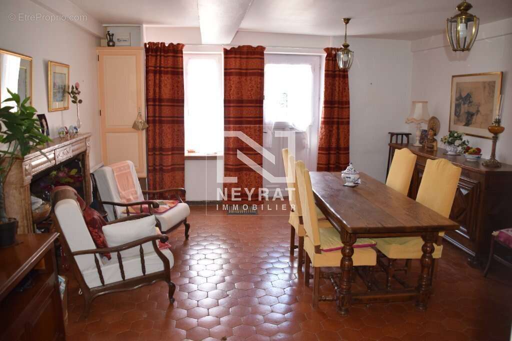 Maison à ARNAY-LE-DUC