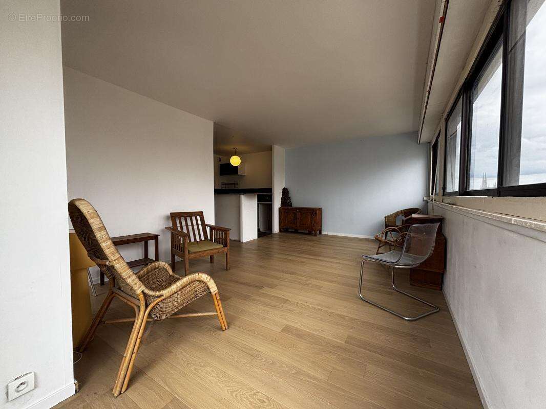 Appartement à BORDEAUX