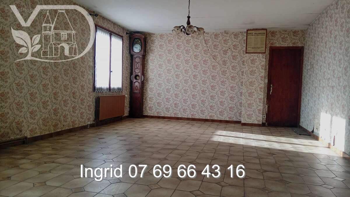 Maison à LACHAPELLE-AUX-POTS