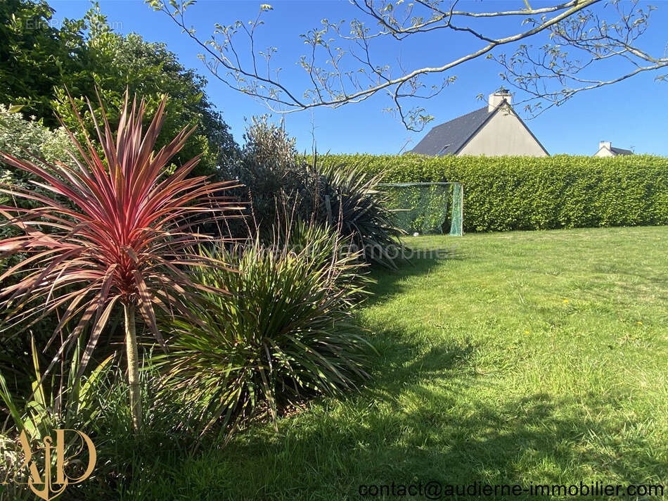 Maison à CONFORT-MEILARS