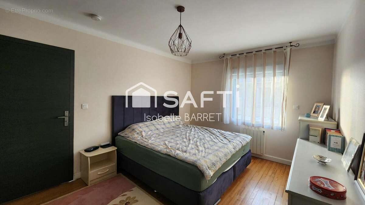 Photo 4 - Maison à DECINES-CHARPIEU