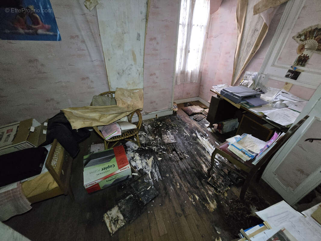 Maison à CHASSENEUIL-SUR-BONNIEURE