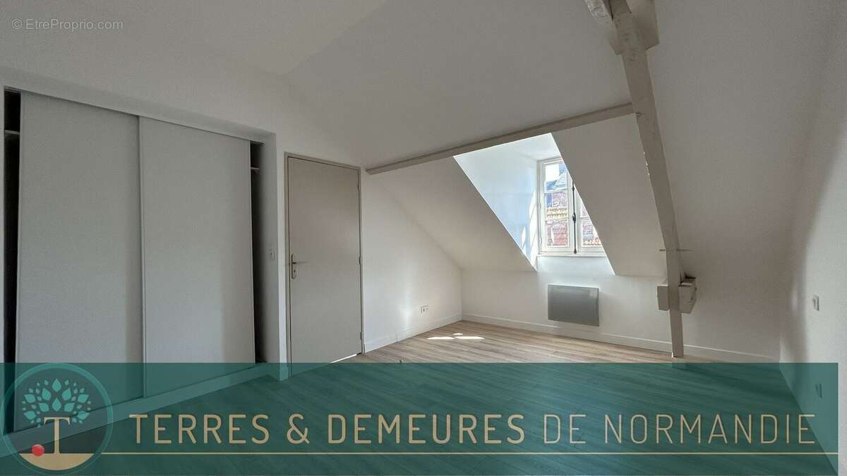 Appartement en Duplex de 63,18 m² situé au coeur du centre-ville de Dieppe, proche de la plage et du port, en Normandie - photo 7