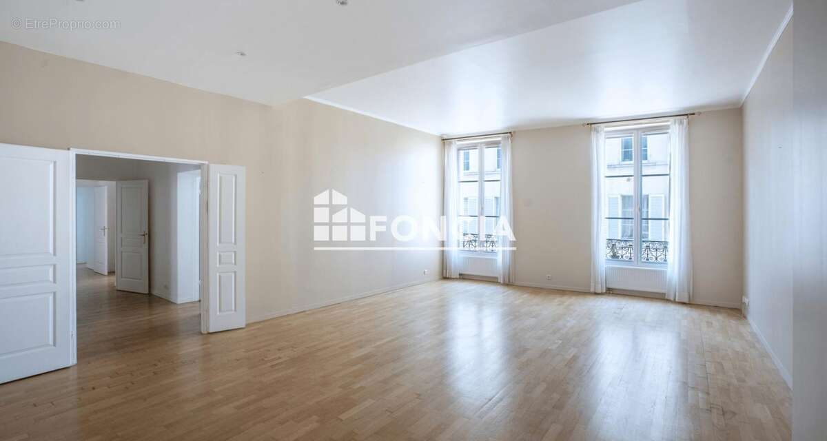 Appartement à SAINT-GERMAIN-EN-LAYE