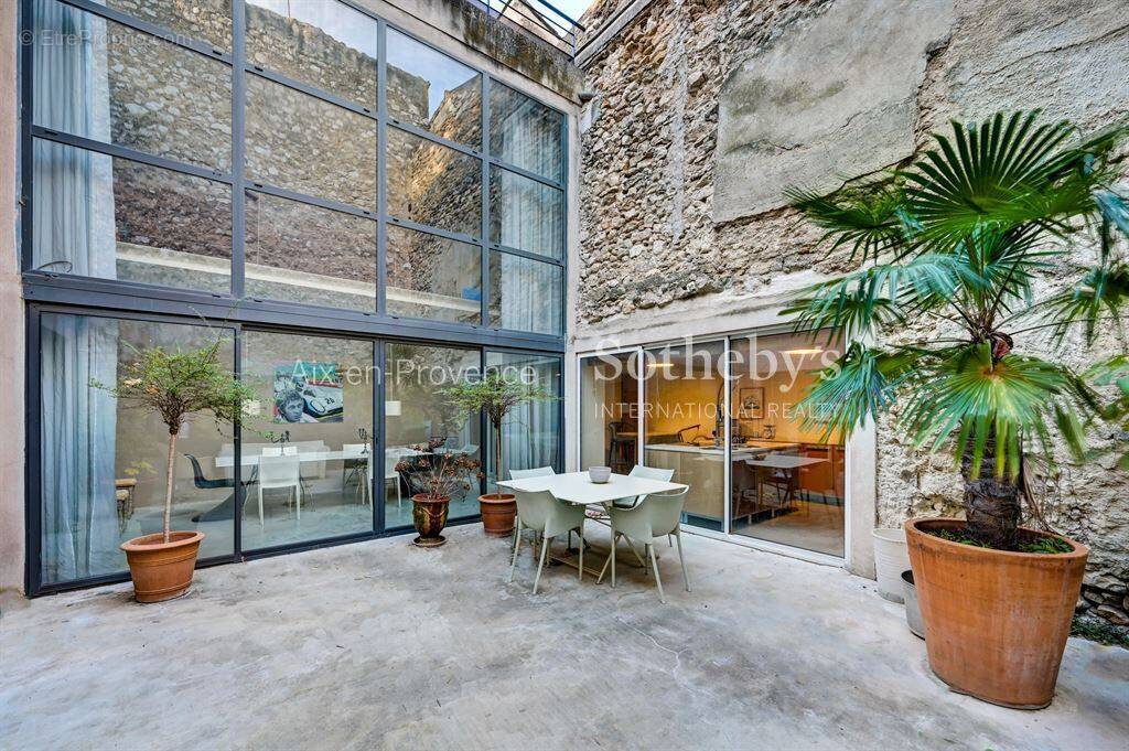 Maison à AIX-EN-PROVENCE