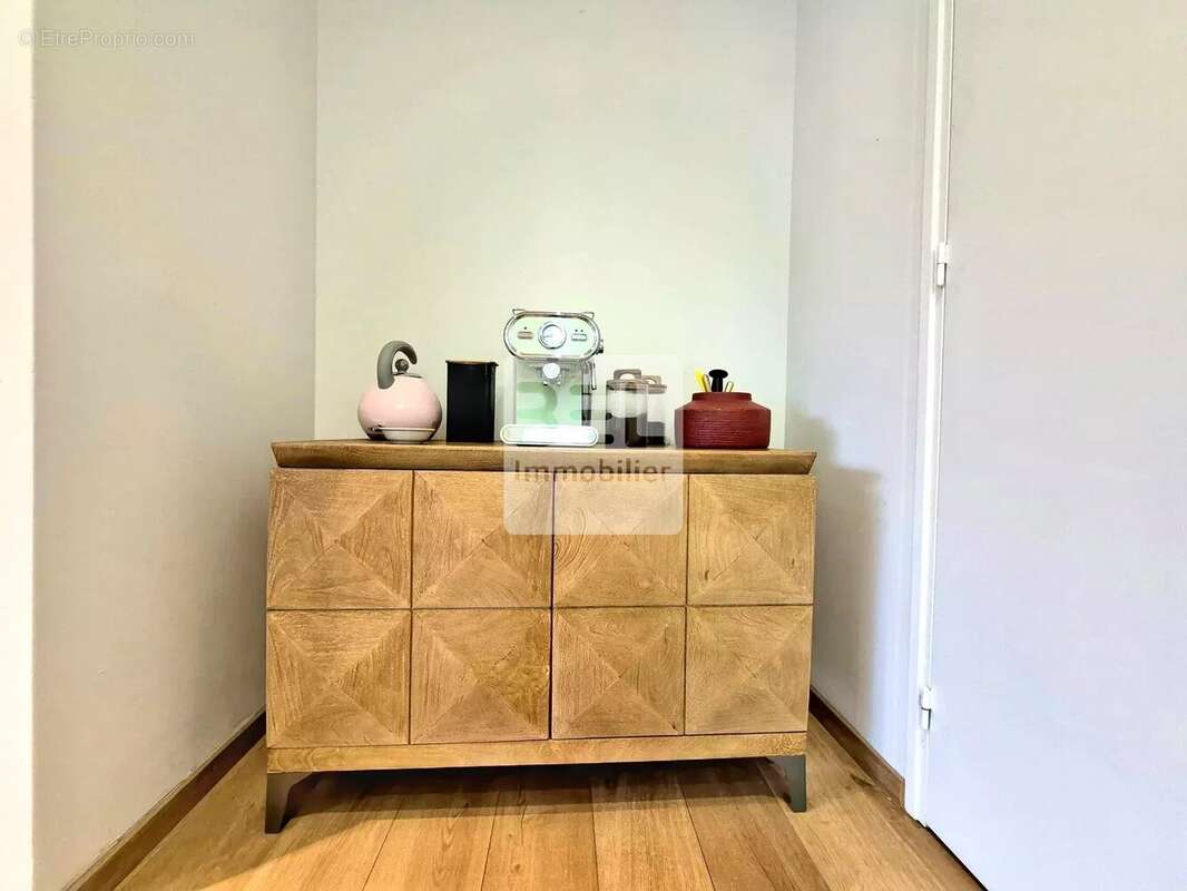 Commerce à LES ANGLES