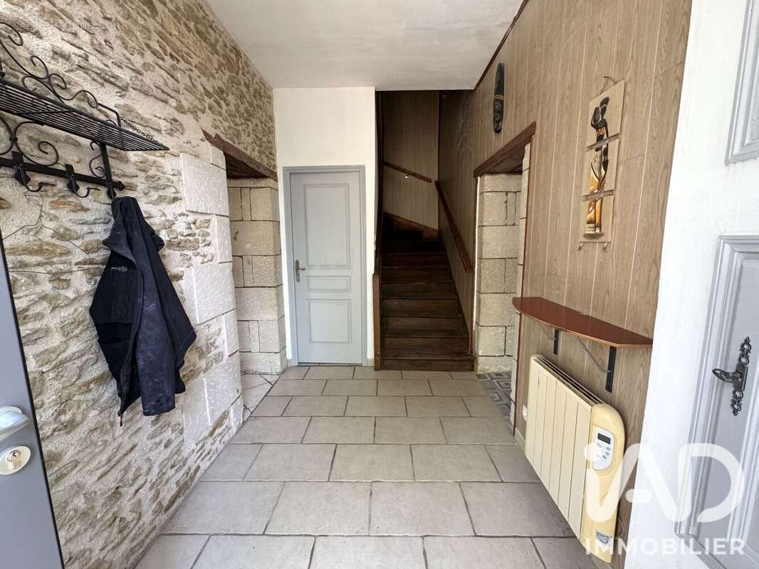 Maison 117 m² à Cernay  - photo 2