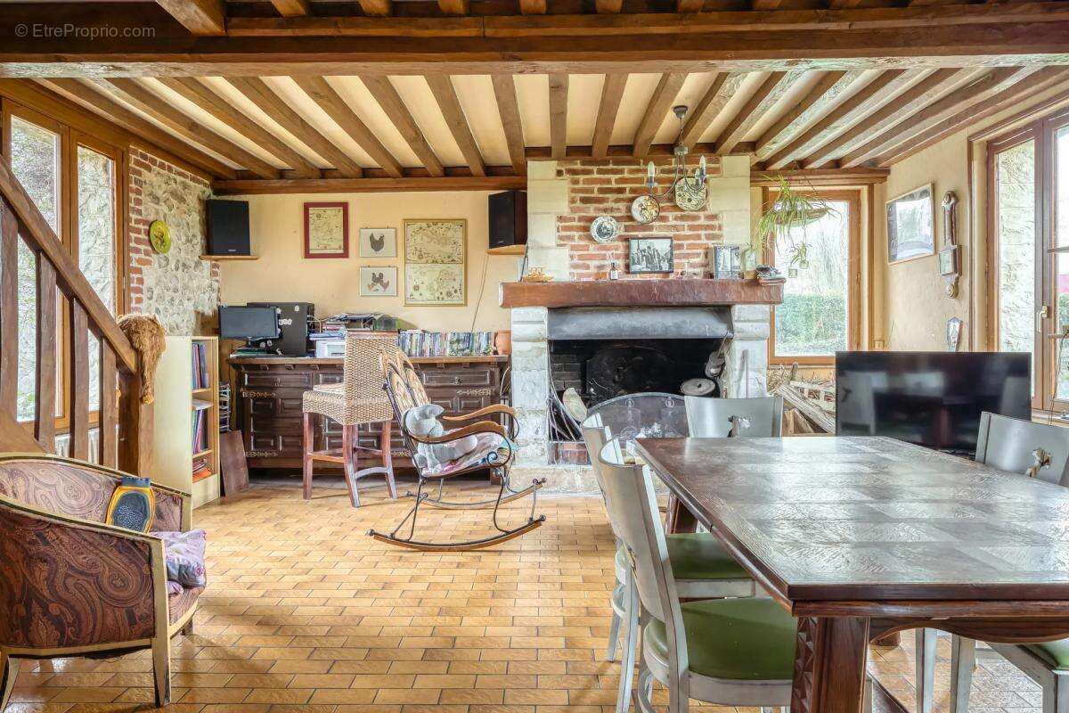 Maison à SAINT-GATIEN-DES-BOIS