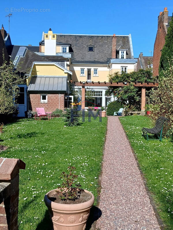 Maison à AUMALE