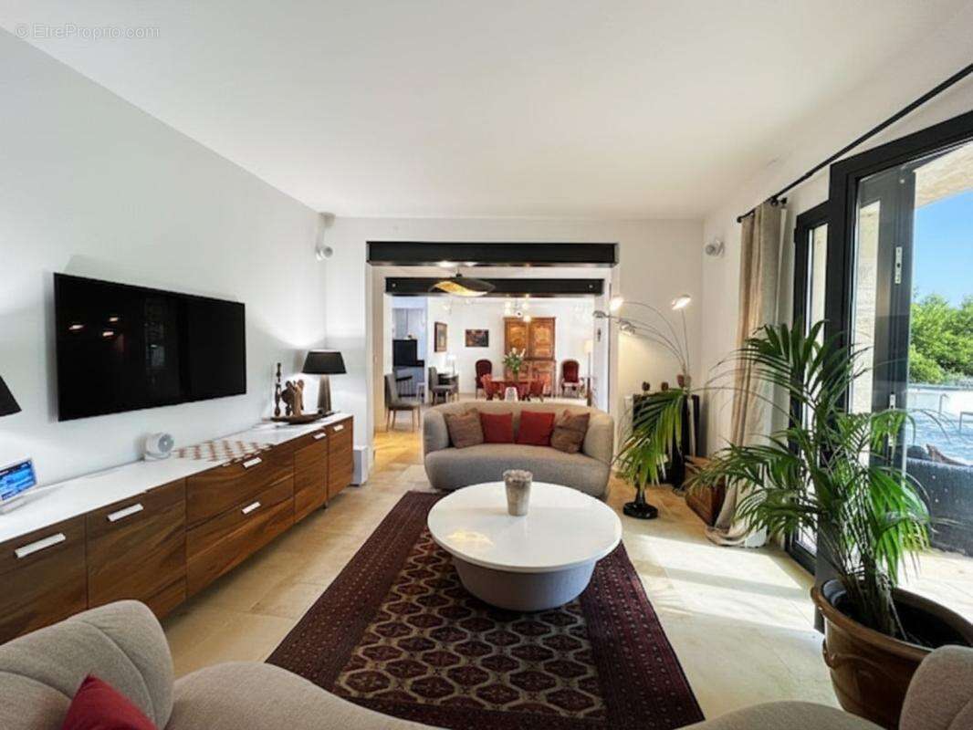 Maison 190 m² à Bollene  - photo 3