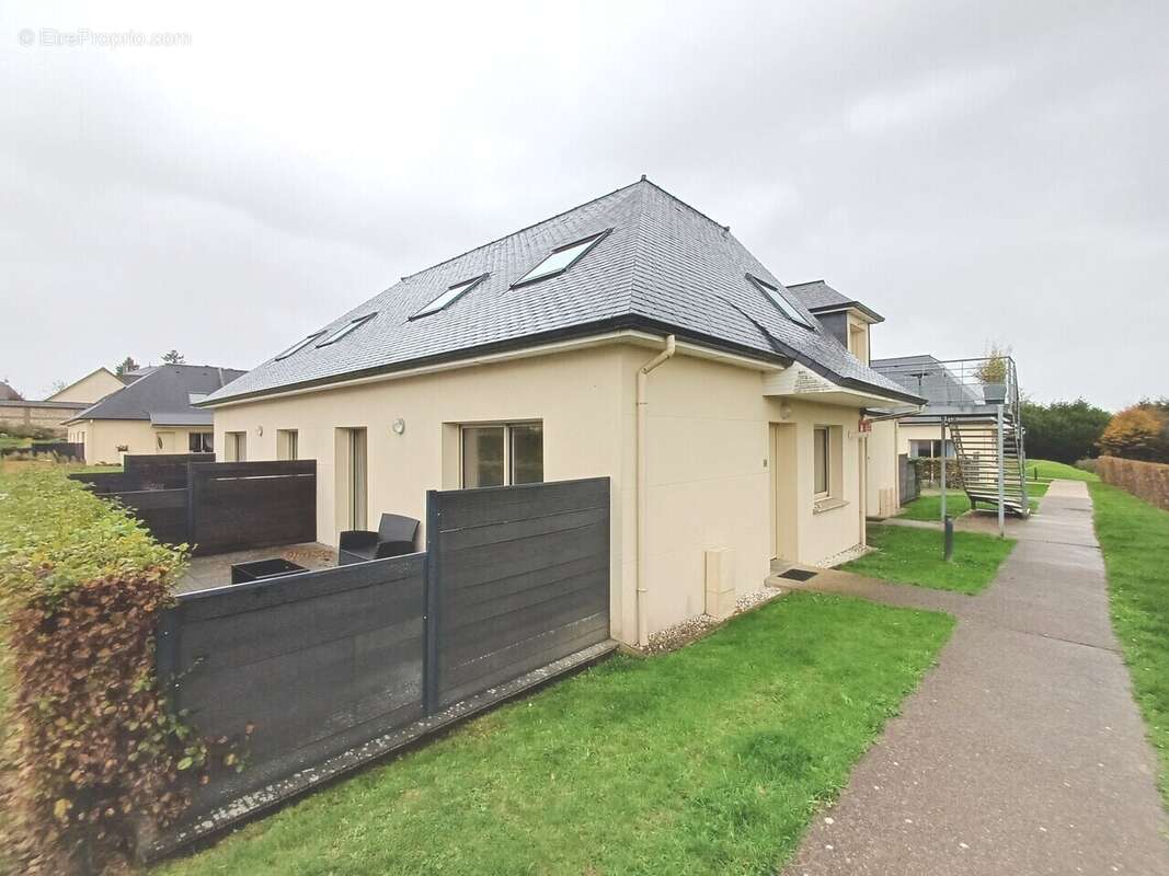 Appartement à BUCHY