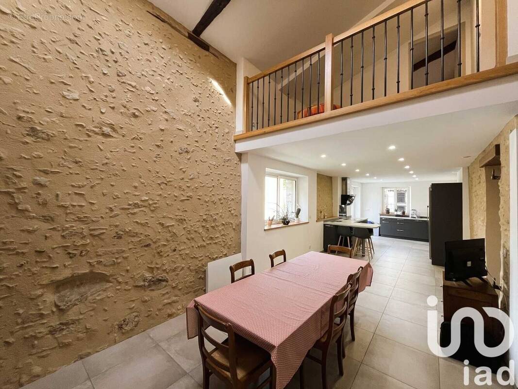 Photo 1 - Maison à LA FERRIERE-EN-PARTHENAY