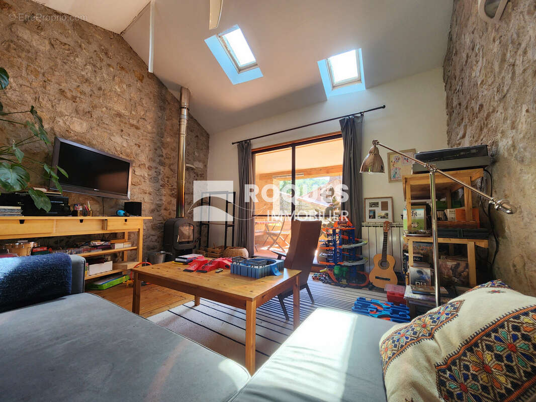 Les Plans, Maison de village avec terrasse et jardin ! - photo 22