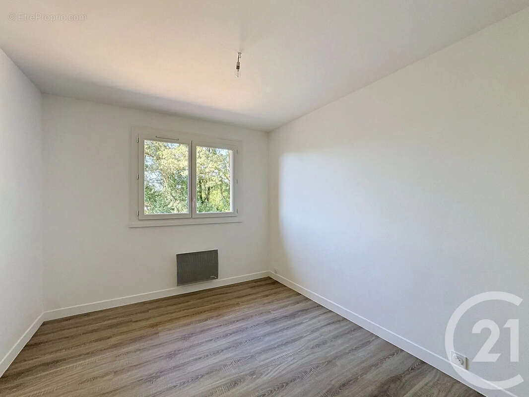 Maison 120 m² à Pavie  - photo 12