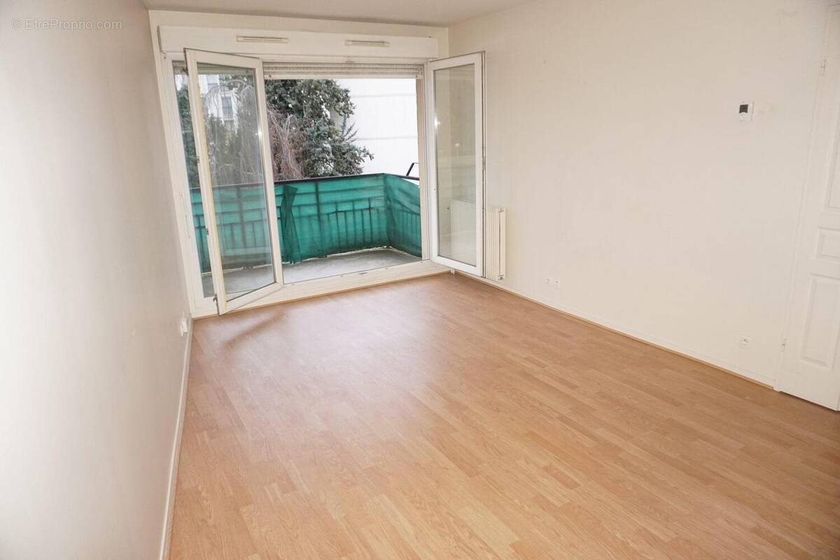 Appartement à TORCY