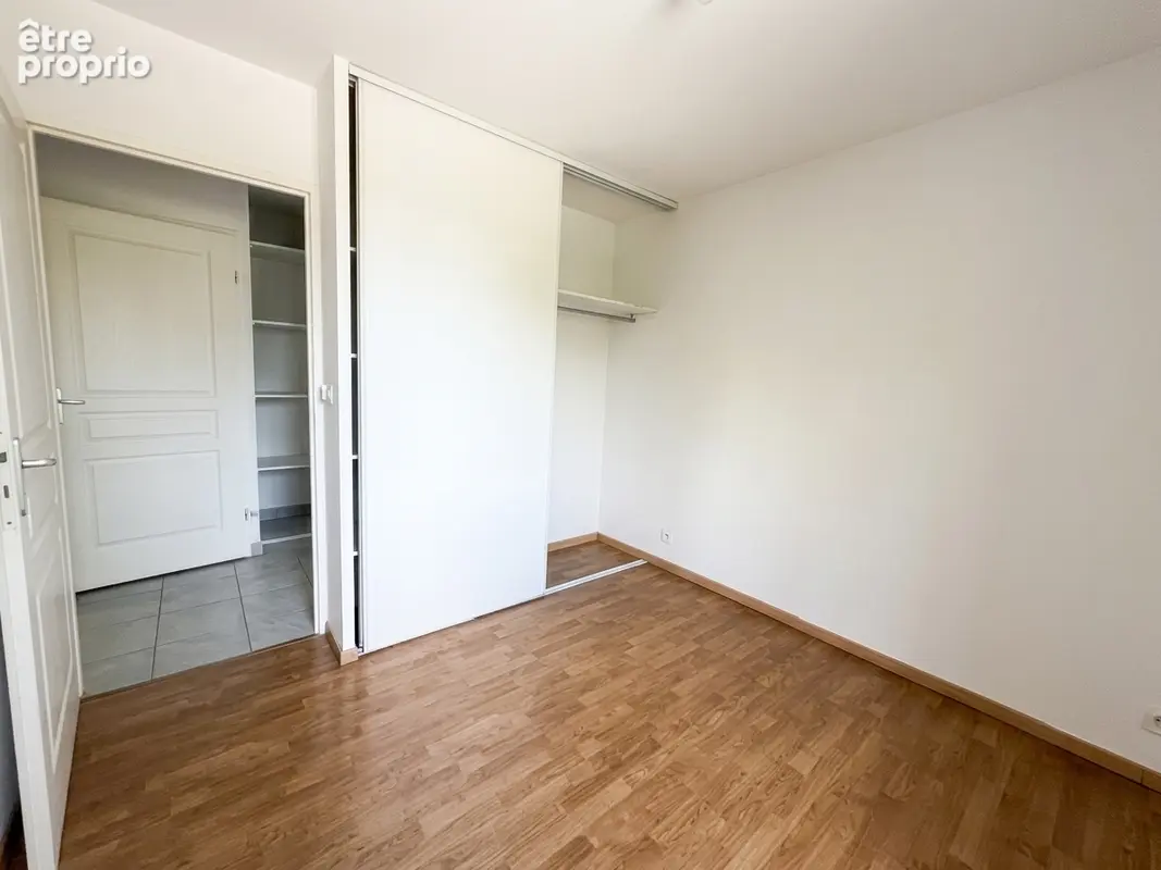 T3 avec balcon, parking privatif et faibles charges - photo 7