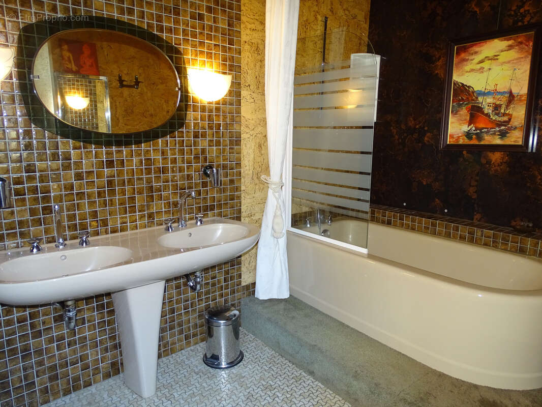 Maison à SAINT-CERE