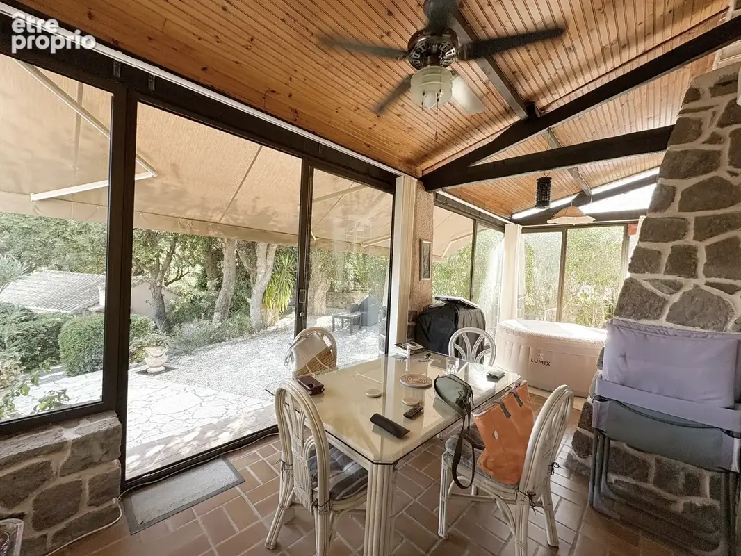 Maison à rénover à Grimaud - photo 9