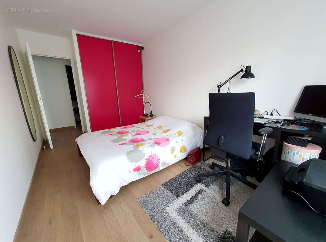 Appartement à L'HAY-LES-ROSES